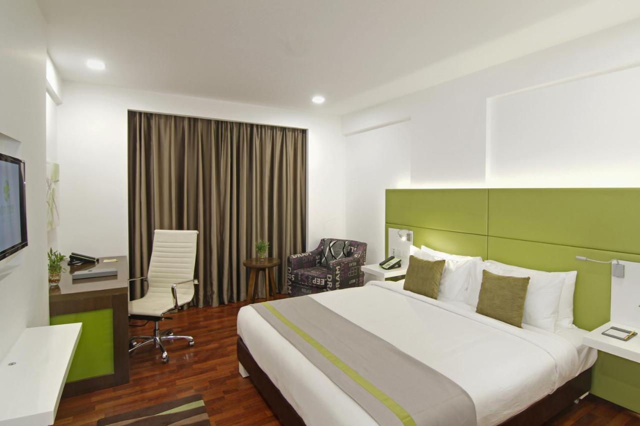 Lemon Tree Hotel, Banjara Hills, Hyderabad Eksteriør billede